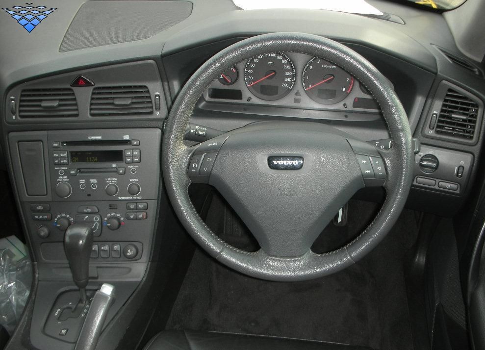 Volvo S60 (2000-2009) :  1